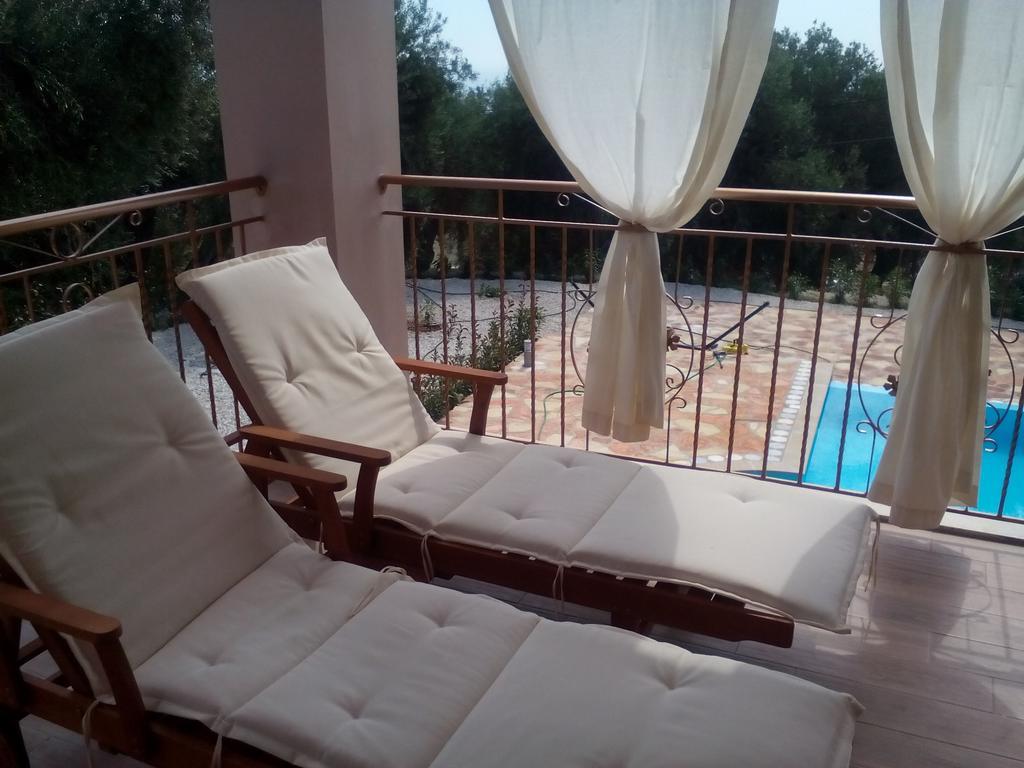 Villa Androniki Longos  Bagian luar foto